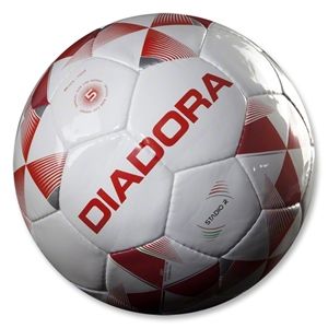 Diadora Stadio R Ball (White/Red)