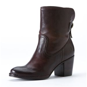 Frye Womens Lucinda Short Dark Brown Boots, Size 7 M   76970 DBN