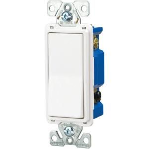 Cooper Wiring Devices 15 Amp Decorator 4 Way Light Switch   White 7504W SP L