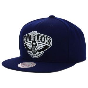 New Orleans Pelicans Mitchell and Ness NBA Team BW Snapback
