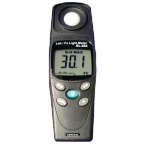 General Tools Wide Range Light Meter Sodium Lighting, 20 to 20,000 FC with a Digital Display DLM204