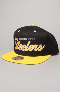 Mitchell & Ness The Pittsburgh Steelers Script 2Tone Snapback Cap in Black Yellow