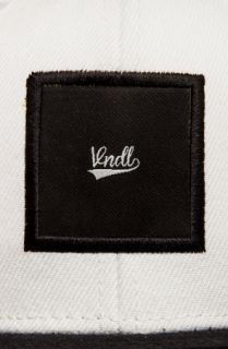 Vandal Collective VNDL Simple Issue Snap