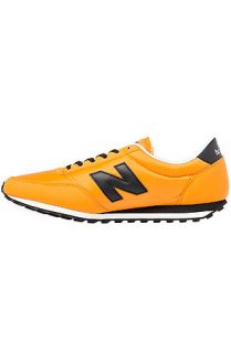 New Balance Sneaker The Classic 410 in Orange