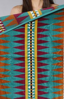 Pendleton The Oversized Jacquard Towel in Turquoise Trail