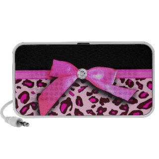 Hot pink leopard print ribbon bow graphic portable speaker
