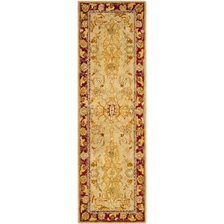 Safavieh Handmade Taj Mahal Beige/ Red Wool Rug (2'6 x 12') Safavieh Runner Rugs