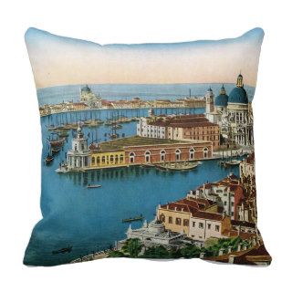 Replica VIntage Image, Venice 1910 Throw Pillow
