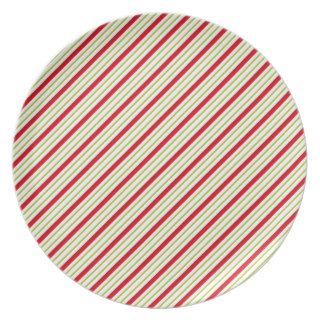 Red & Green Christmas Candy Cane Stripe Pattern Party Plate
