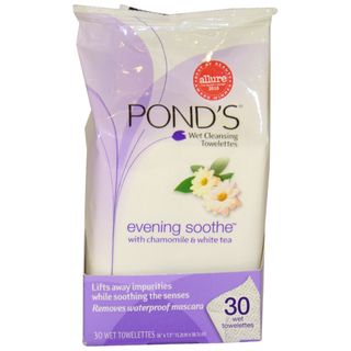 Wet Cleansing Towelettes Evening Soothe with Chamomile & White Tea by Pond's for Women   30 Pc Towelettes Pond's Face