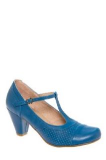Chelsea Crew Malibu Low Heel Shoe   Blue Shoes