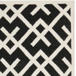 Safavieh Hand woven Moroccan Dhurrie Black/ Ivory Wool Rug (10' x 14') Safavieh 7x9   10x14 Rugs