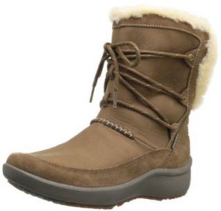 Clarks Women's Wave Cabin Boot Shoes