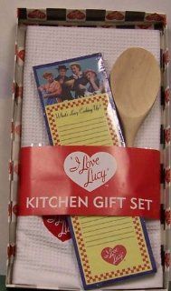 I Love Lucy Kitchen Gift Set   Kitchen Linen Sets