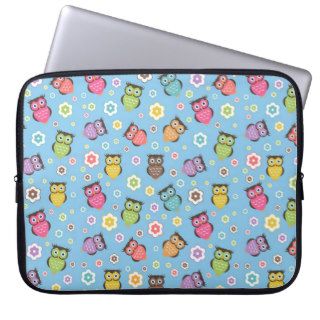 Cute funny trendy owls and flowers pattern laptop computer sleeve