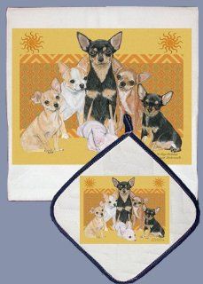Pipsqueak Productions DP561 Dish Towel and Pot Holder Set   Chihuahua Family   Hand Towels