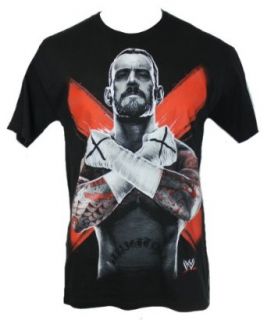 WWE Mens T Shirt   CM Punk Giant Arms Crossed Image (Medium) Black Novelty T Shirts Clothing