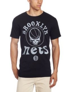 Sportiqe Men's Grateful Dead Brooklyn Nets Skull T Shirt, Black, Small Clothing