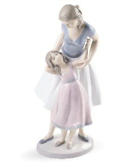 Lladro Porcelain Figurine I Want To Be Like You   Collectible Figurines
