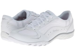 SKECHERS Relaxed Fit Breathe   Easy   Just Relax Womens Lace up casual Shoes (White)
