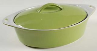 Bakeware Green 2 Quart Oval Covered Casserole, Fine China Dinnerware   Green & W