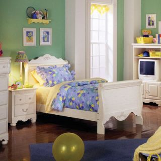 Standard Furniture Diana Sleigh Bedroom Collection