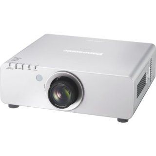 2QV9144   Panasonic PT DX810US DLP Projector   720p   HDTV   43 Electronics
