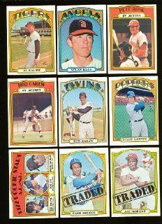 1972 Topps Baseball Complete 787 Card Set Cpntains Hall of Famers Noan Ryan, Reggie Jackson, Steve Carlton, Willie Mays, Roberto Clemente, Hank Aaron, Johnny Bench, Pete Rose, Carlton Fist Rooke, Rod Carew, Steve Carlton and Many More Sports Collectibles
