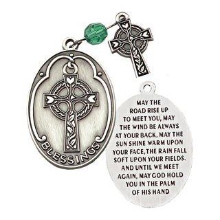 P 05 Celtic Irish Pocket Prayer Medallion with Celtic Cross and Emerald Color Prayer Bead 