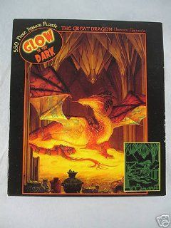 Glow in the Dark The Great Dragon 550 Piece Jigsaw Puzzle Toys & Games