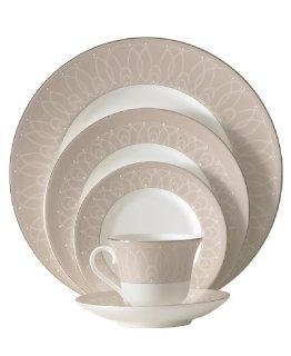 FIVE PIECE PLACE SETTING Kitchen & Dining