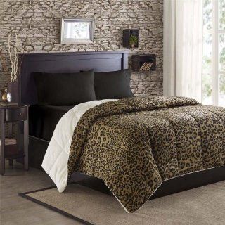 Premier Comfort Leopard Softspun Reverse To Berber Comforter   Gold Leopard   Full/Queen  