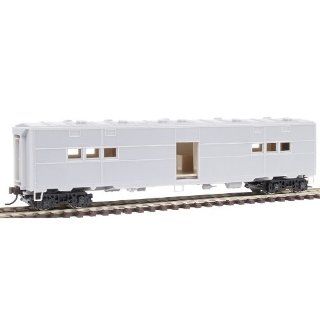 Walthers HO Scale Military   US WWII   Railroad Equipment ACF Built Troop Kitchen Car 932 4180 Toys & Games