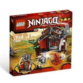 LEGO Ninjago Blacksmith Shop 2508 Toys & Games