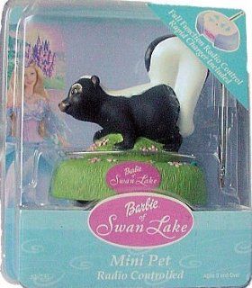Barbie of Swan Lake Radio Controlled Mini Pet Carlita the Skunk Toys & Games