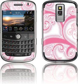 Pink Fashion   Pink Infatuation   BlackBerry Bold 9000   Skinit Skin Electronics