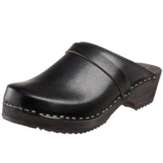 Cape Clogs Women's Jet Black Wooden Swedish Clog, Black, 5 M US Clogs And Mules Shoes Shoes