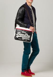 Superdry ALUMNI   Across body bag   black