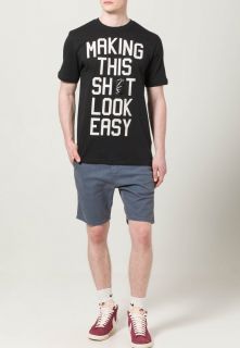 Nike Sportswear MAKIN THIS SHOT   Print T shirt   black