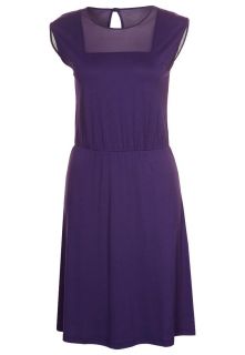 Zalando Essentials   Jersey dress   purple