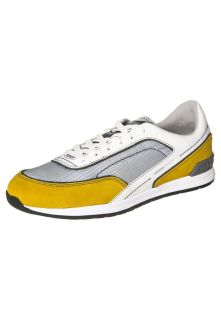 Momo Design   CLAY   Trainers   yellow