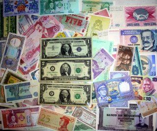 103 Different Collectible US and Foreign Currency Bank Notes USA silver certificate, Star Note $2 note Saddam Note 