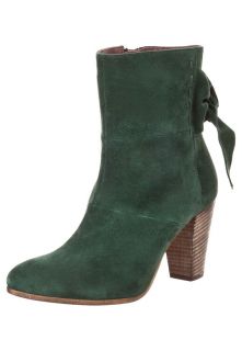 Pier One   Boots   green