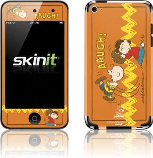 Peanuts   Peanuts Football   iPod Touch (4th Gen)   Skinit Skin  Players & Accessories