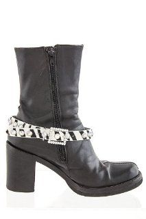 TRENDY FASHION CROSS BEAD BOOT BUCKLE BY FASHION DESTINATION  (Zebra) Fashion Destination Jewelry