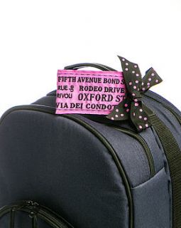 women's famous streets luggage tag by globee