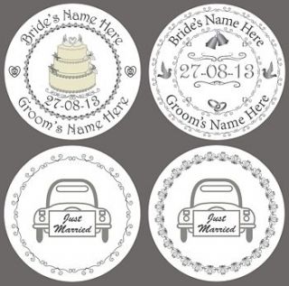 one wedding favour token with magnet by numbered poker chips