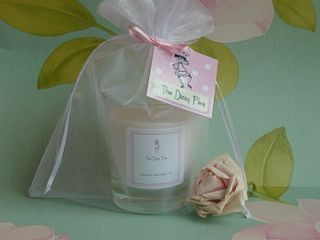 luxury gift candle by the dizzy flea
