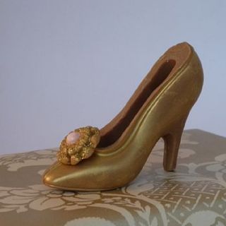 small single shoe royal vintage jewel by clifton cakes