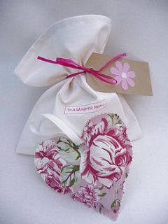 a floral design lavender heart with gift bag by tattybogle